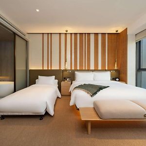 Joyze Hotel Xiamen, Curio Collection By Hilton